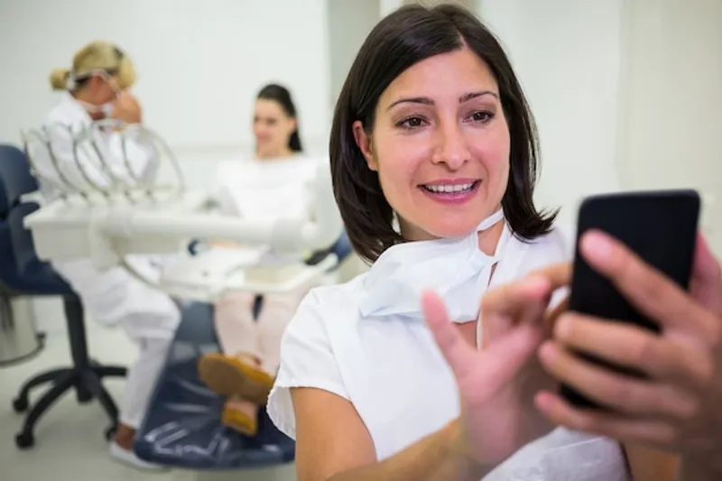 ¿Cuantas visitas se necesitan para poner un implante dental