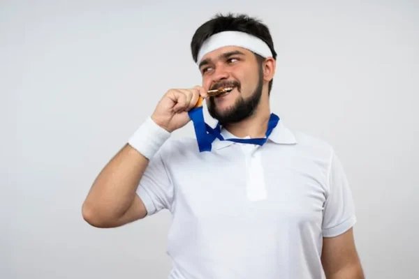 ¿Es posible hacer deportes con implantes dentales